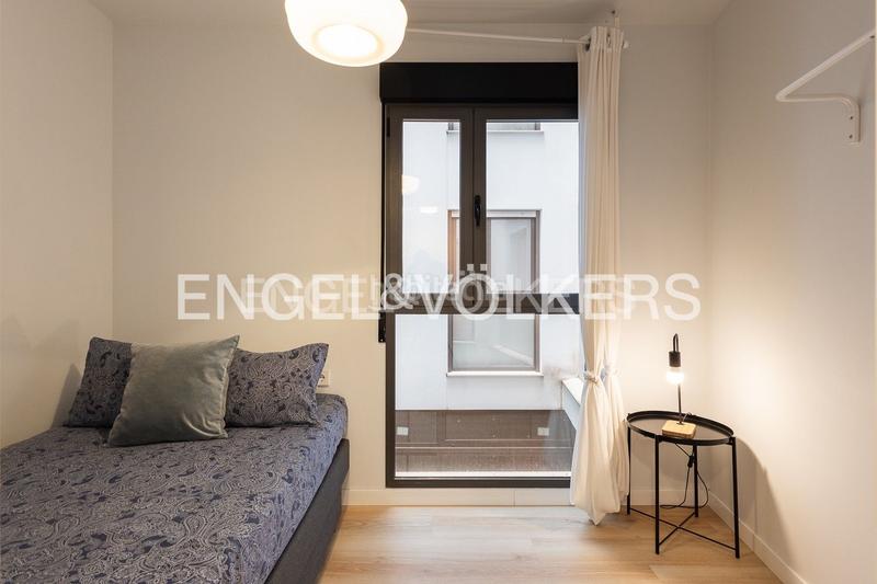 Foto dd7baec9-ae83-4609-8923-9bc043de1846. Alquiler apartamento vivienda reformada junto al mercado central en Valencia
