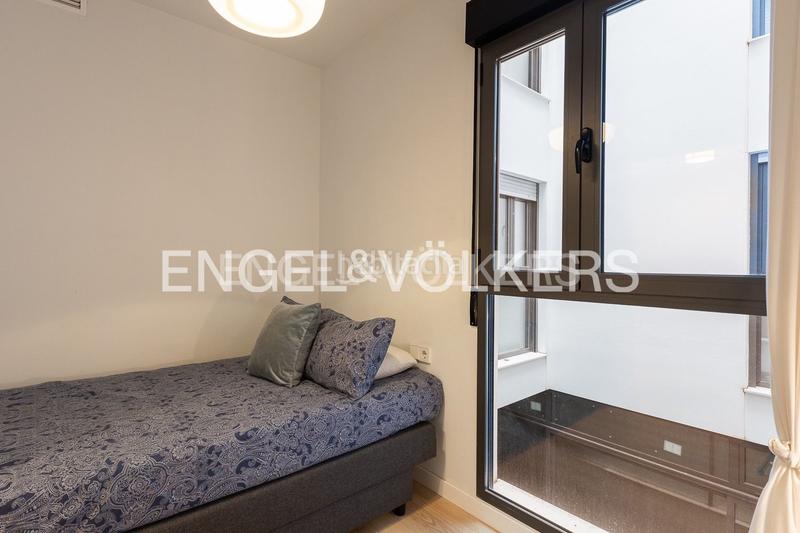Foto b5b3f0b8-e556-4216-bd42-a64e39904dc7. Lloguer apartament amb calefacció a El Pilar Valencia