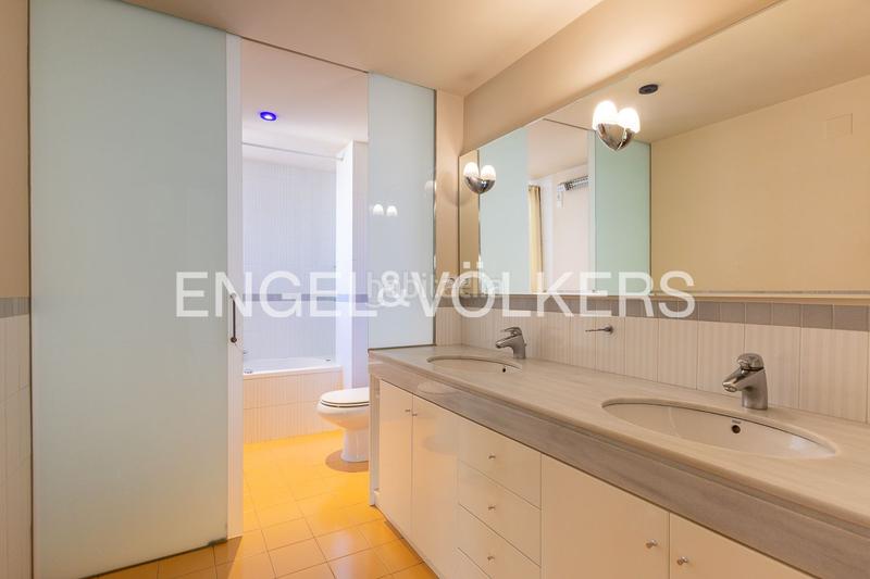 Foto 067ff095-e1c0-42bd-8164-4e5dfb51b1aa. Piccolo appartamento con riscaldamento parcheggio in Gandia