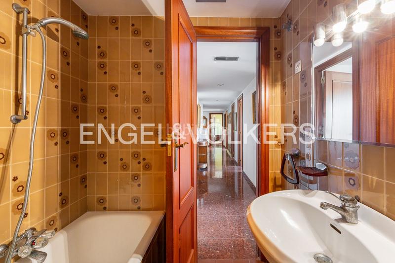 Foto 516c5d9a-9421-4cd4-a3c3-cc65360cf443. Piccolo appartamento con riscaldamento parcheggio in Gandia