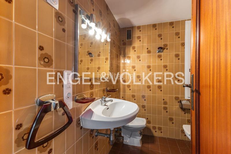 Foto 8fffa6b8-a77d-44aa-8007-bcf703069125. Piccolo appartamento con riscaldamento parcheggio in Gandia