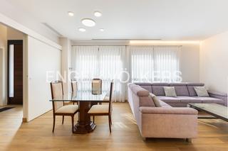 Casa  Carrer francesc morote. Exclusiva casa unifamiliar en benifaió