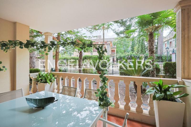 Foto 53f699c2-da9f-44dd-8c8e-6158367eb3db. Apartamento esplendido apartamento en planta baja en el centro en Navajas