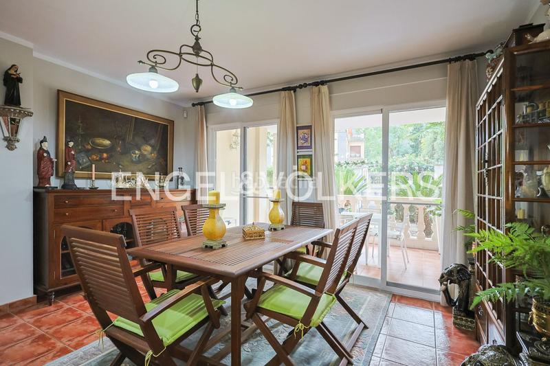 Foto 7bbcbf83-fbd0-455c-9a8f-5bbc93e3670a. Apartamento esplendido apartamento en planta baja en el centro en Navajas