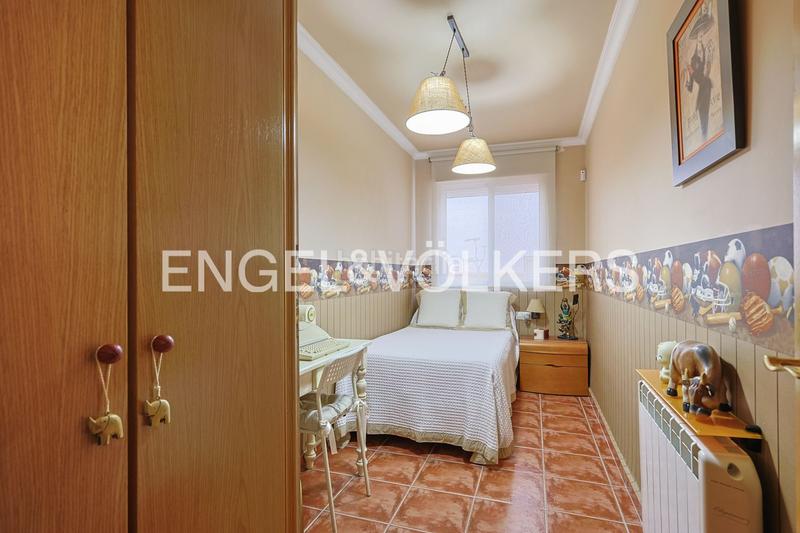 Foto 8239a36f-f9e4-4296-9f08-78d3cc85b29c. Apartamento esplendido apartamento en planta baja en el centro en Navajas