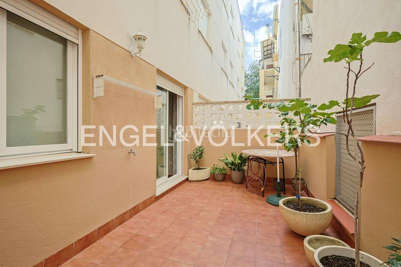 Foto 9009324f-d07b-4d23-b8cf-877d137ce2c6. Apartamento esplendido apartamento en planta baja en el centro en Navajas