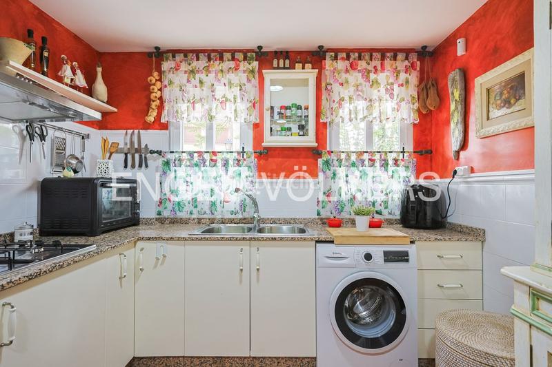 Foto da73b0d3-c143-408e-83da-3ef919f8318f. Apartamento esplendido apartamento en planta baja en el centro en Navajas