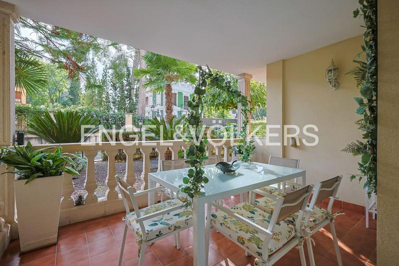 Foto dc3738d6-e27f-4515-8c98-73b504fea8f8. Apartamento esplendido apartamento en planta baja en el centro en Navajas