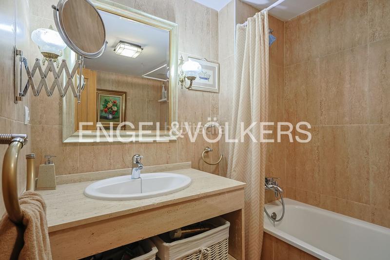 Foto fd219bc2-1d49-43d3-a972-5705fc436631. Apartamento esplendido apartamento en planta baja en el centro en Navajas