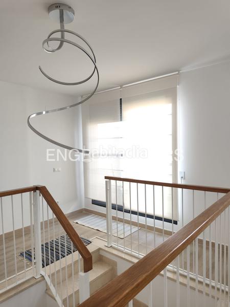 Foto 2a6942d9-fc67-4b18-89a7-8285f2dba181. Rent duplex with heating parking in Massalfassar
