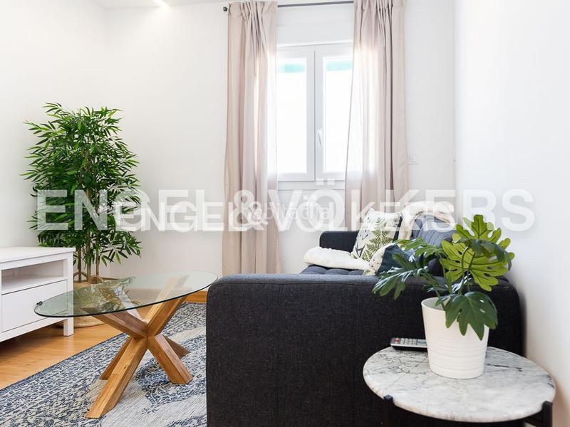 Foto e6d02941-ab22-48db-9487-6a72d39aca45. Lloguer apartament amb calefacció a Russafa Valencia