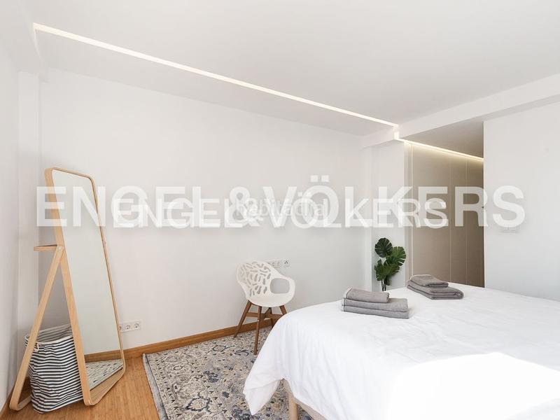 Foto 52bae645-7138-41d1-9247-effccb0f2e92. Rent apartment with heating in Russafa Valencia