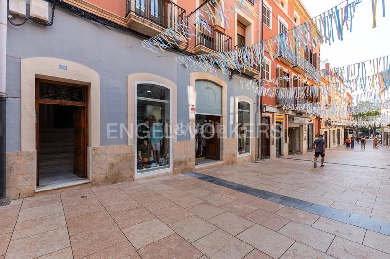 Foto 1d5c6be1-8944-4d7e-94a5-9a35f0a282e8. Casa edificio en el centro histórico gran potencial de inversión en Dénia