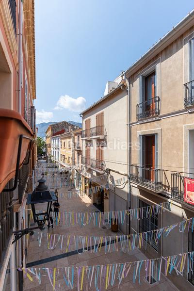 Foto 2e469a47-2536-4e64-97db-1a9b753a289d. Casa edificio en el centro histórico gran potencial de inversión en Dénia