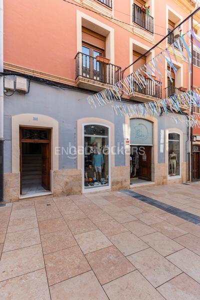 Foto 9a86b3a3-ab5c-458e-bac3-7fdfcd1d5282. Casa edificio en el centro histórico gran potencial de inversión en Dénia