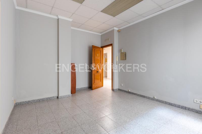 Foto f0cf5b76-82d2-4de0-9b45-f2c2a078d2fb. Casa edificio en el centro histórico gran potencial de inversión en Dénia