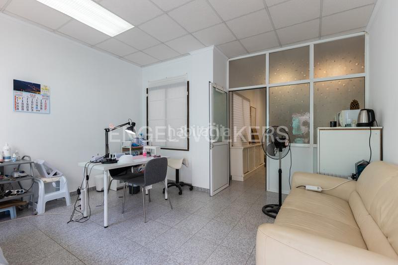 Foto f21809b4-e582-4787-9bab-cb7f0b2001bd. Casa edificio en el centro histórico gran potencial de inversión en Dénia