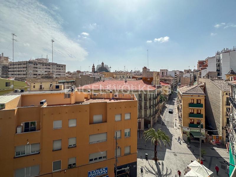 Foto e9778e58-6507-45cc-8351-f91c1bed3cec. Miete dachwohnung mit heizung in El Mercat Valencia