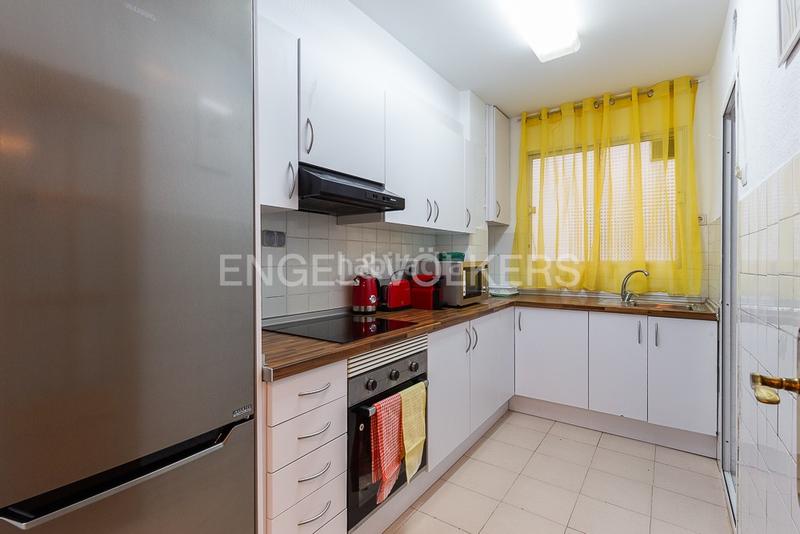 Foto 4c3153e8-7e9b-41b6-8194-53c8f091a3d8. Rent apartment with heating in Arrancapins Valencia