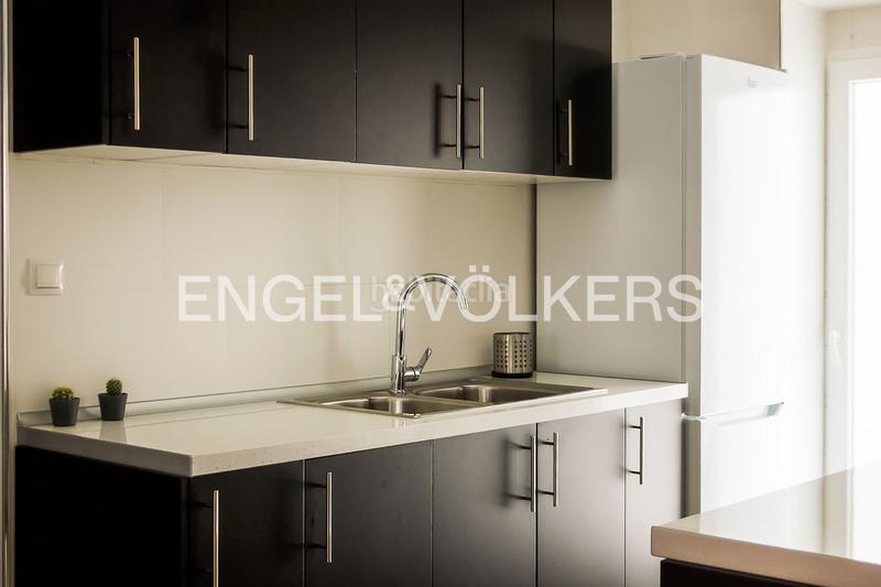 Foto 871f375f-d5b2-43f6-95f6-533d41ebdf73. Rent apartment with heating in Camí Fondo Valencia