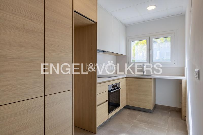 Foto 8270fa8f-229f-440b-bf8c-e3eacbd616b7. Piccolo appartamento con riscaldamento parcheggio piscina in Oliva