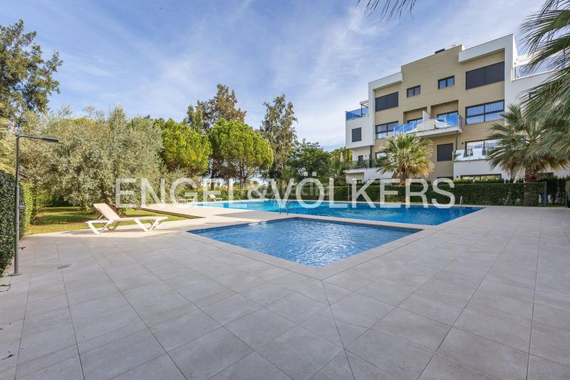 Foto 8298d869-4f82-491c-b5af-e7d1a11a7ba8. Piccolo appartamento con riscaldamento parcheggio piscina in Oliva