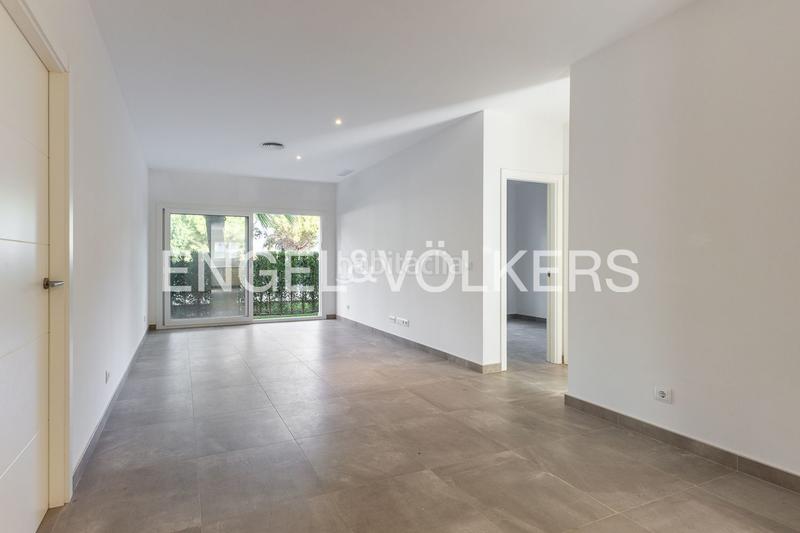 Foto e9d1267a-bf4f-47fe-a03d-910d19fbed96. Piccolo appartamento con riscaldamento parcheggio piscina in Oliva