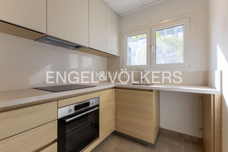 Foto f9c2f71f-d6e8-47ce-bbf2-ff946a75fc08. Piccolo appartamento con riscaldamento parcheggio piscina in Oliva