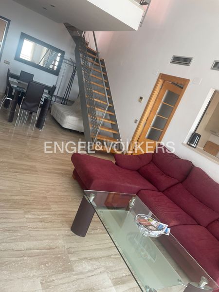 Foto 2e67a1a8-9e14-43d6-a953-9d101c8b7675. Alquiler apartamento alquiler de piso de 3 habitaciones con terraza y piscina comunitaria en Oropesa del Mar