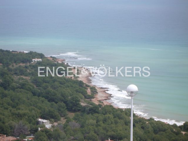 Foto 6323040e-7602-487d-8ab4-55fdada0c62b. Alquiler apartamento alquiler de piso de 3 habitaciones con terraza y piscina comunitaria en Oropesa del Mar