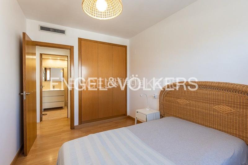 Foto 36d63f23-ab5a-40a5-83b2-cf74575430c2. Affitto piccolo appartamento con riscaldamento parcheggio piscina in Pobla de Farnals (la)