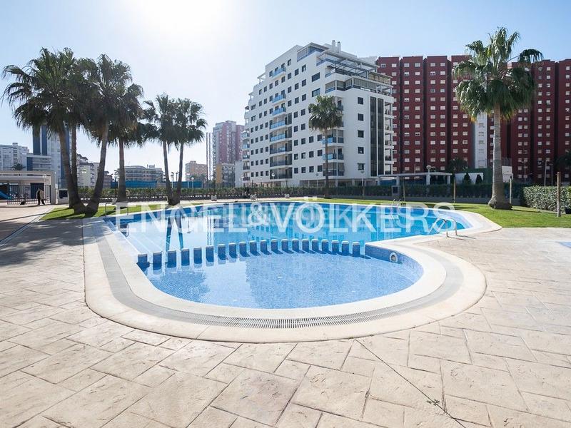 Foto 346bb367-62ae-4f25-bc64-c73329794a22. Location appartement avec chauffage parking piscine dans Pobla de Farnals (la)