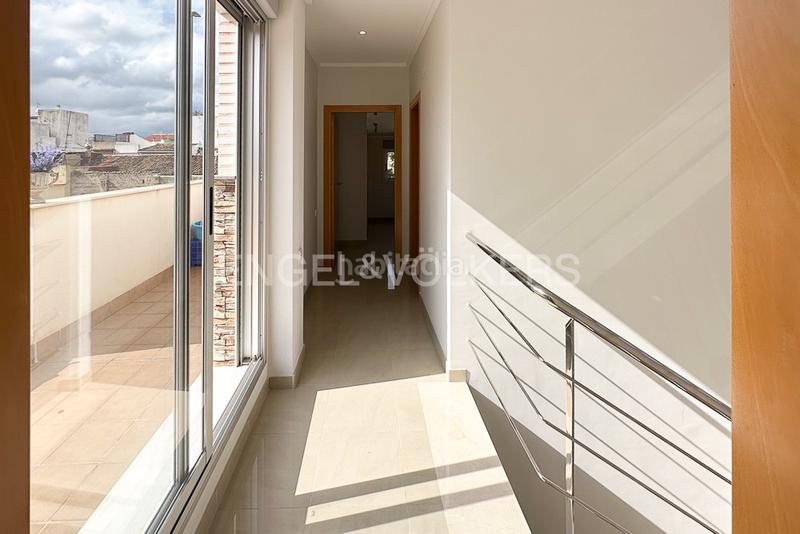 Foto 0af6bb05-b560-4404-aabb-a1c57893ec58. Lloguer casa amb calefacció aparcament a Miramar