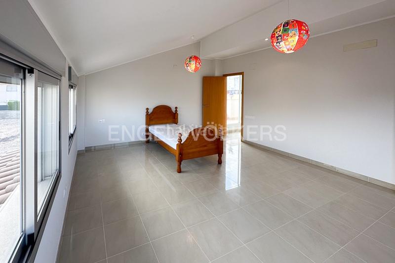 Foto 428ce319-7b50-459f-b577-20f6f82a1b6b. Lloguer casa amb calefacció aparcament a Miramar