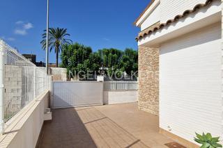 Lloguer Casa a Miramar. Alquiler de casa independiente en miramar