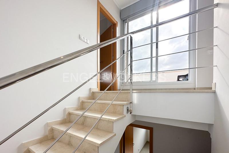 Foto 738c5a0a-493b-48d6-963a-2b5ef51fa029. Miete haus mit heizung parking in Miramar