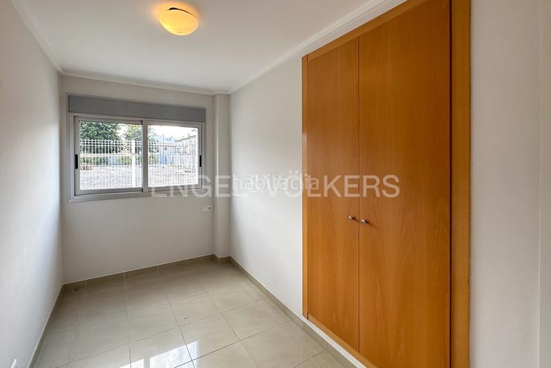 Foto 89040a8b-7e2f-4b22-84f6-ffe20315b147. Miete haus mit heizung parking in Miramar