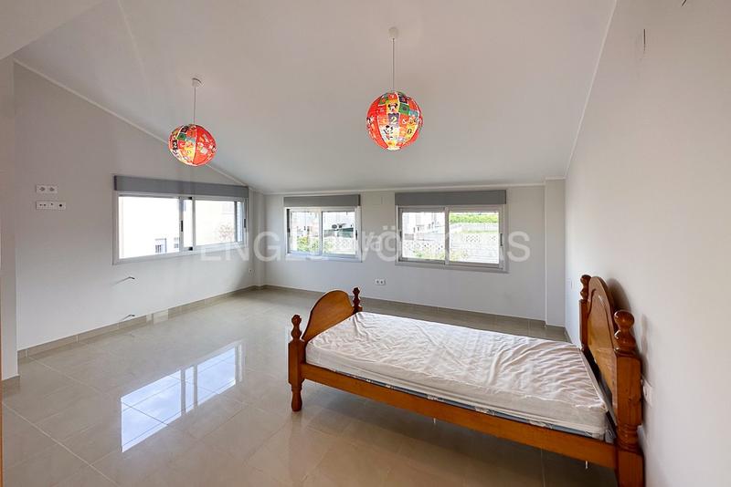 Foto a415aafa-bbe3-4717-acf0-dec944416619. Miete haus mit heizung parking in Miramar