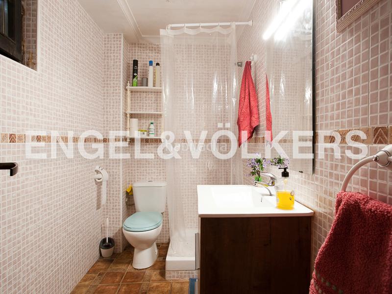 Foto b921b997-8e0d-4c7f-a852-8ba7e09c5041. Affitto casa con riscaldamento piscina in Centro Ciudad Manises