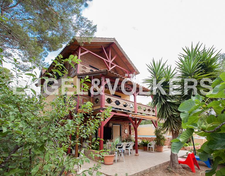 Foto cfefe8e2-a932-42f5-8c06-94ca00d36954. Affitto casa con riscaldamento piscina in Centro Ciudad Manises