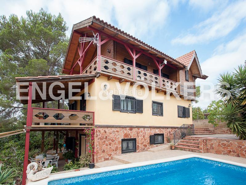 Foto 389be20e-dfd9-4a92-b700-122be0220e3c. Lloguer casa amb calefacció piscina a Centro Ciudad Manises