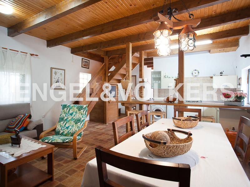 Foto 4b7234c7-72f2-423d-830d-caa42b093a87. Lloguer casa amb calefacció piscina a Centro Ciudad Manises