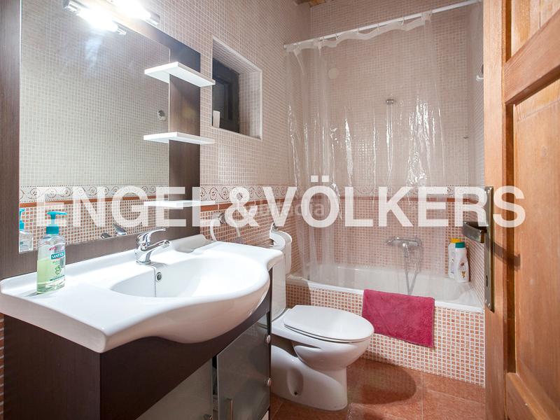 Foto 99797c12-4d9a-4b76-a729-9be5db84e35d. Lloguer casa amb calefacció piscina a Centro Ciudad Manises