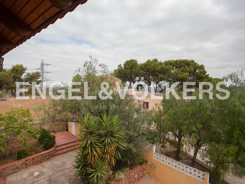 Foto d9334107-2831-4ead-8dc9-a3b8d4425ea6. Lloguer casa amb calefacció piscina a Centro Ciudad Manises