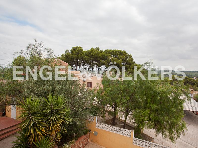 Foto 6802edc6-d291-4118-99f6-320b1c33063f. Rent house with heating pool in Centro Ciudad Manises