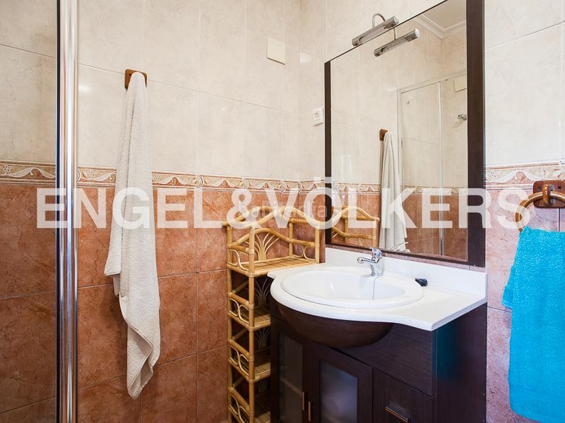 Foto bb1c475f-aed6-47ae-b012-da645614c5aa. Rent house with heating pool in Centro Ciudad Manises