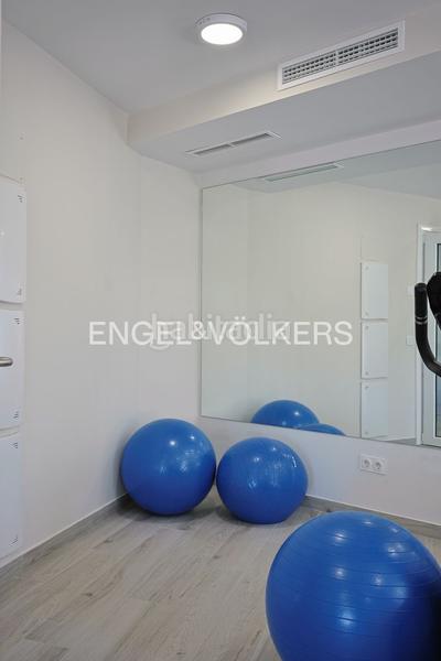 Foto 87d3d5f5-93d8-4e7b-b370-55d67e1a5064. Alquiler apartamento ático dúplex de obra nueva con dos terrazas en patraix en Valencia
