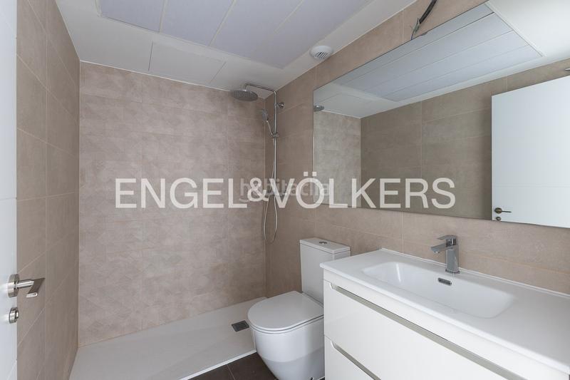 Foto 7361587a-d1d4-4d79-bb6b-5e588ca705ad. Lloguer apartament amb calefacció aparcament piscina a Valencia