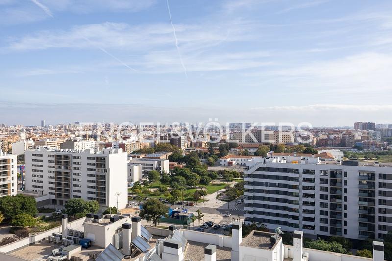 Foto 27441c73-5e47-4bde-841b-aa00c6fb4121. Location appartement avec chauffage parking piscine dans Valencia