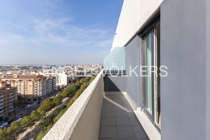 Foto 730385d5-66ee-477a-95e5-1f3526b24bad. Location appartement avec chauffage parking piscine dans Valencia